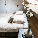 Newly Built Nature Villa, Wifi And Clean Lägenhet