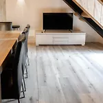 Newly Built Nature Villa, Wifi And Clean Lägenhet Ledeacker