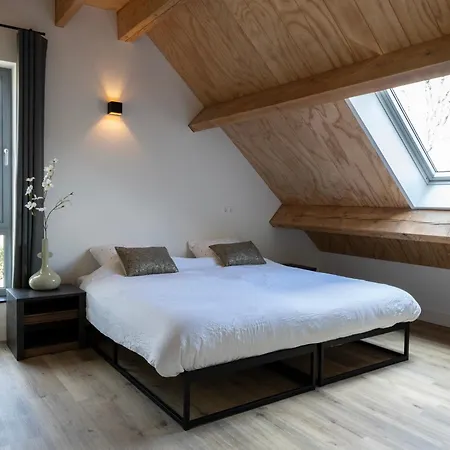 Newly Built Nature Villa, Wifi And Clean
