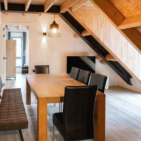 Newly Built Nature Villa, Wifi And Clean