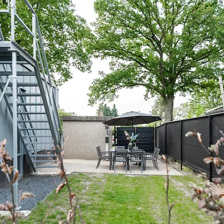 Newly Built Nature Villa, Wifi And Clean