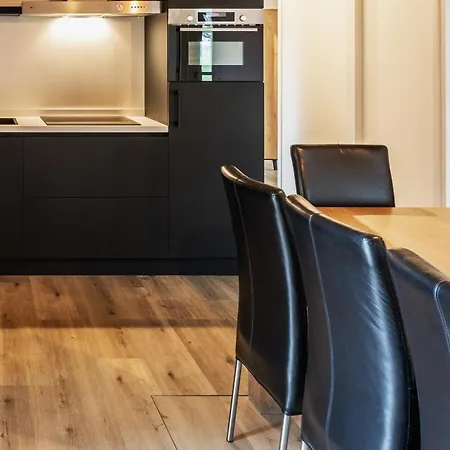 Newly Built Nature Villa, Wifi And Clean