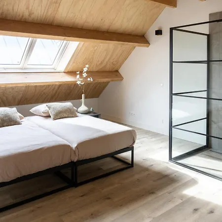 Newly Built Nature Villa, Wifi And Clean * Ledeacker